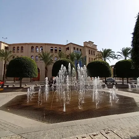 Estudio A Cerca Del Auditorio Y El Mercado De لقنت